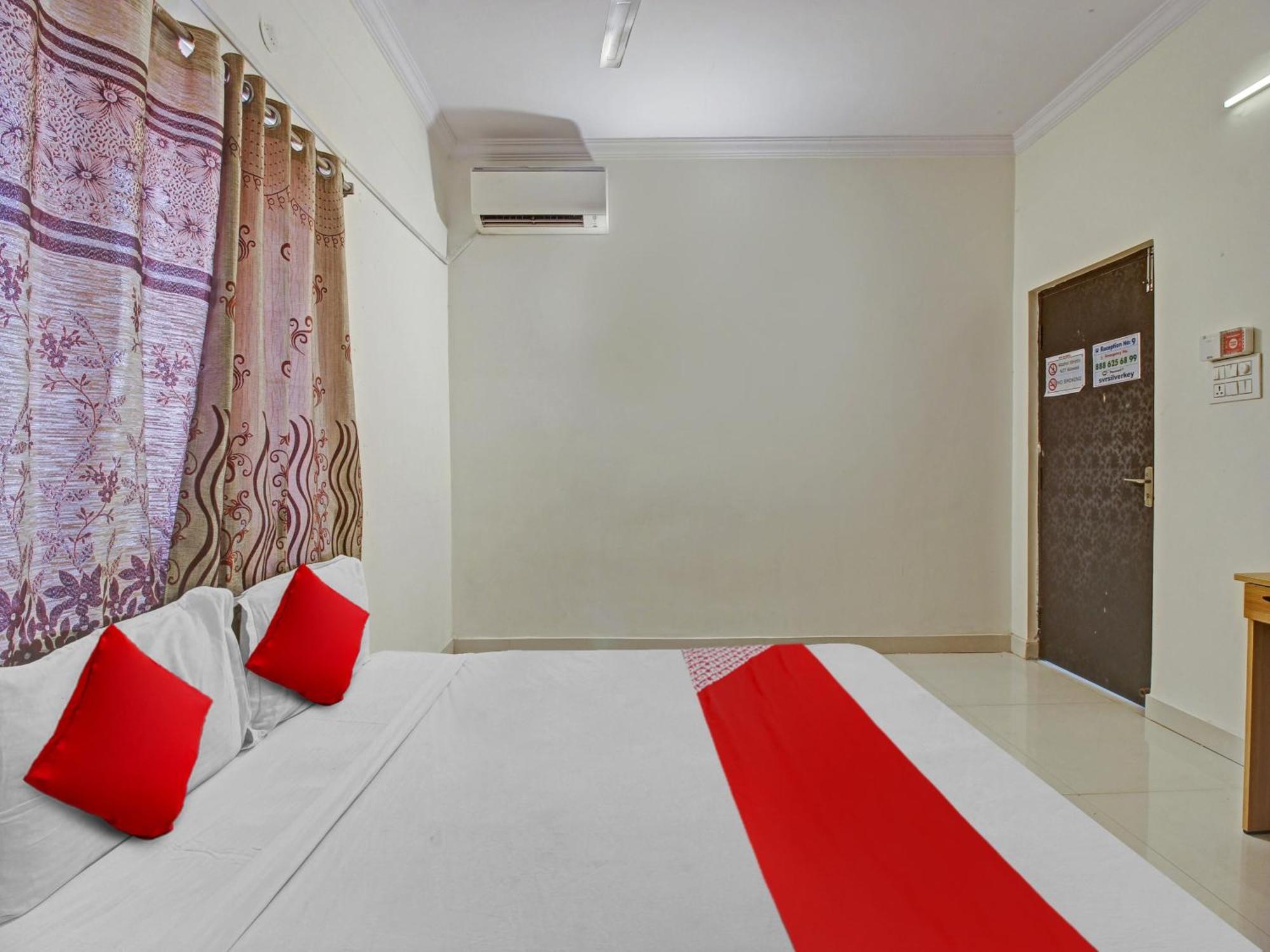 Hotel O Svr Silver Key Lingampalli Exterior foto